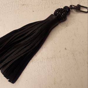 Evoke Woman Leather Tassel